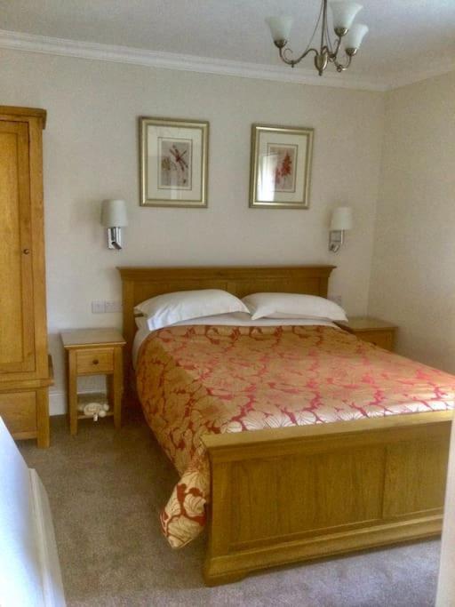 Henwick House Beautiful Flat,Private Parking, Short Walk To Town Apartment Ludlow Exterior photo